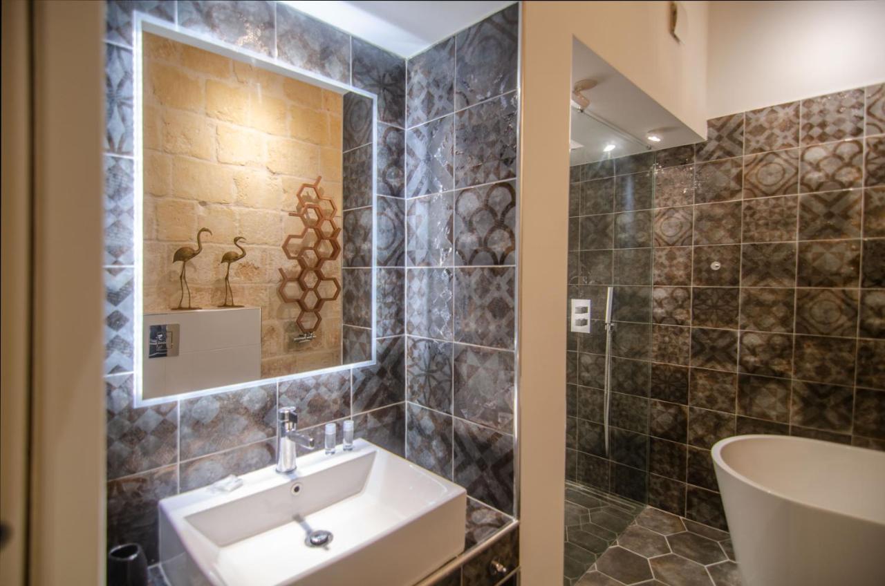 Senglea Suites Kültér fotó